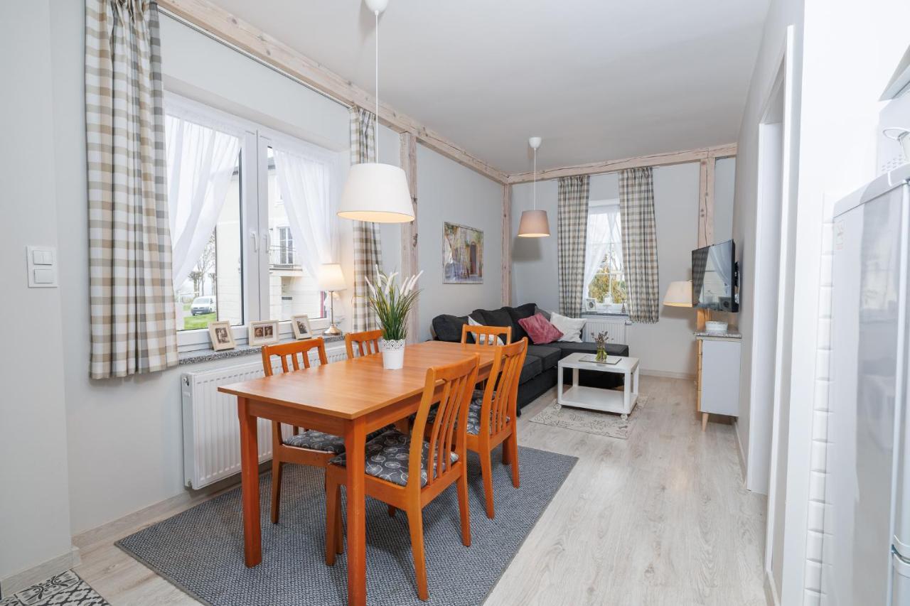 Apartament Prowansalski Apartment เรวัล ภายนอก รูปภาพ
