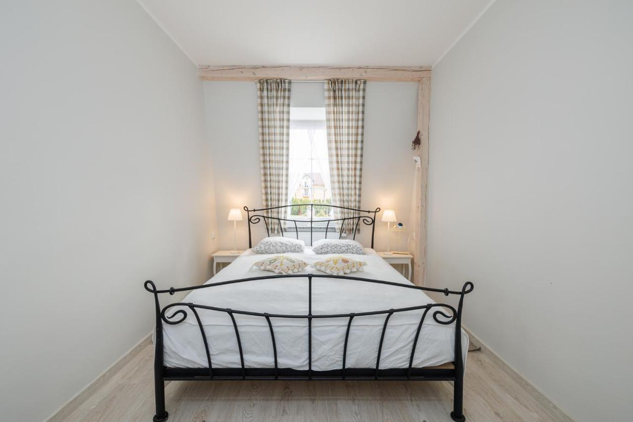 Apartament Prowansalski Apartment เรวัล ภายนอก รูปภาพ